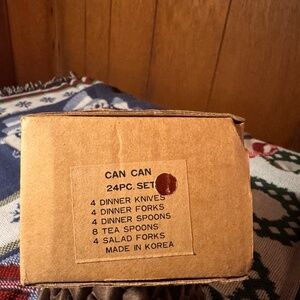 Vintage Interpur Can Can 24 pc Stainless Steel Wood Handle Flatware NIB